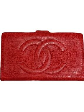 CHANEL Red Caviar Leather CC Wallet